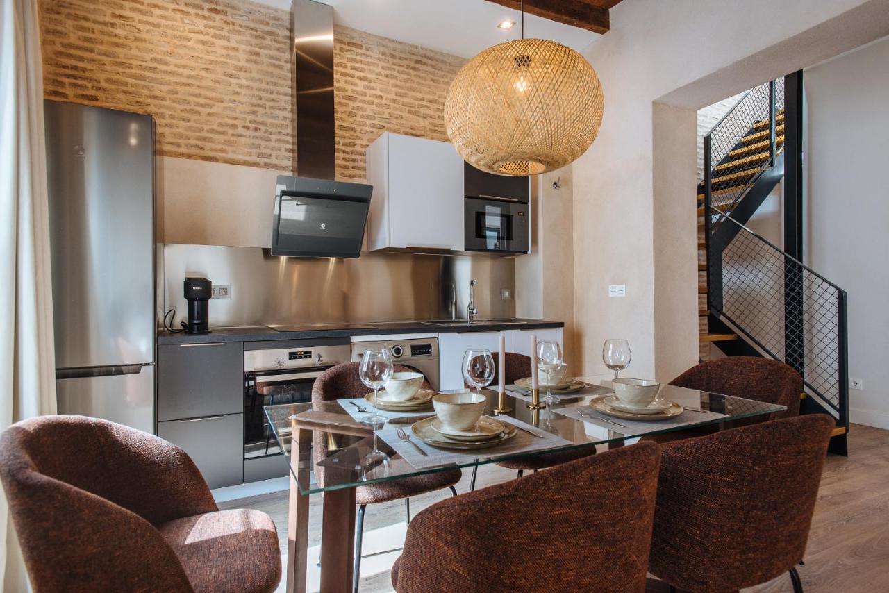 La Silleria De Triana By Magno Apartments Sevilla Buitenkant foto